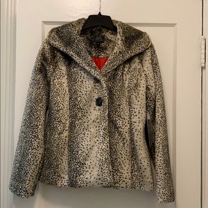 Collared faux fur jacket. Brand new